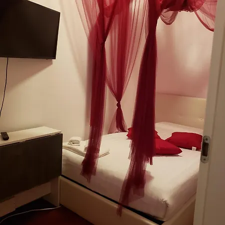 Varazzesuite Sauna E Hammam